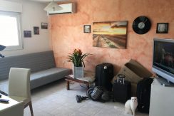 דירת 3 חדרים להשכרה ללא תיווך בשומרי החומות במודיעין - סלון